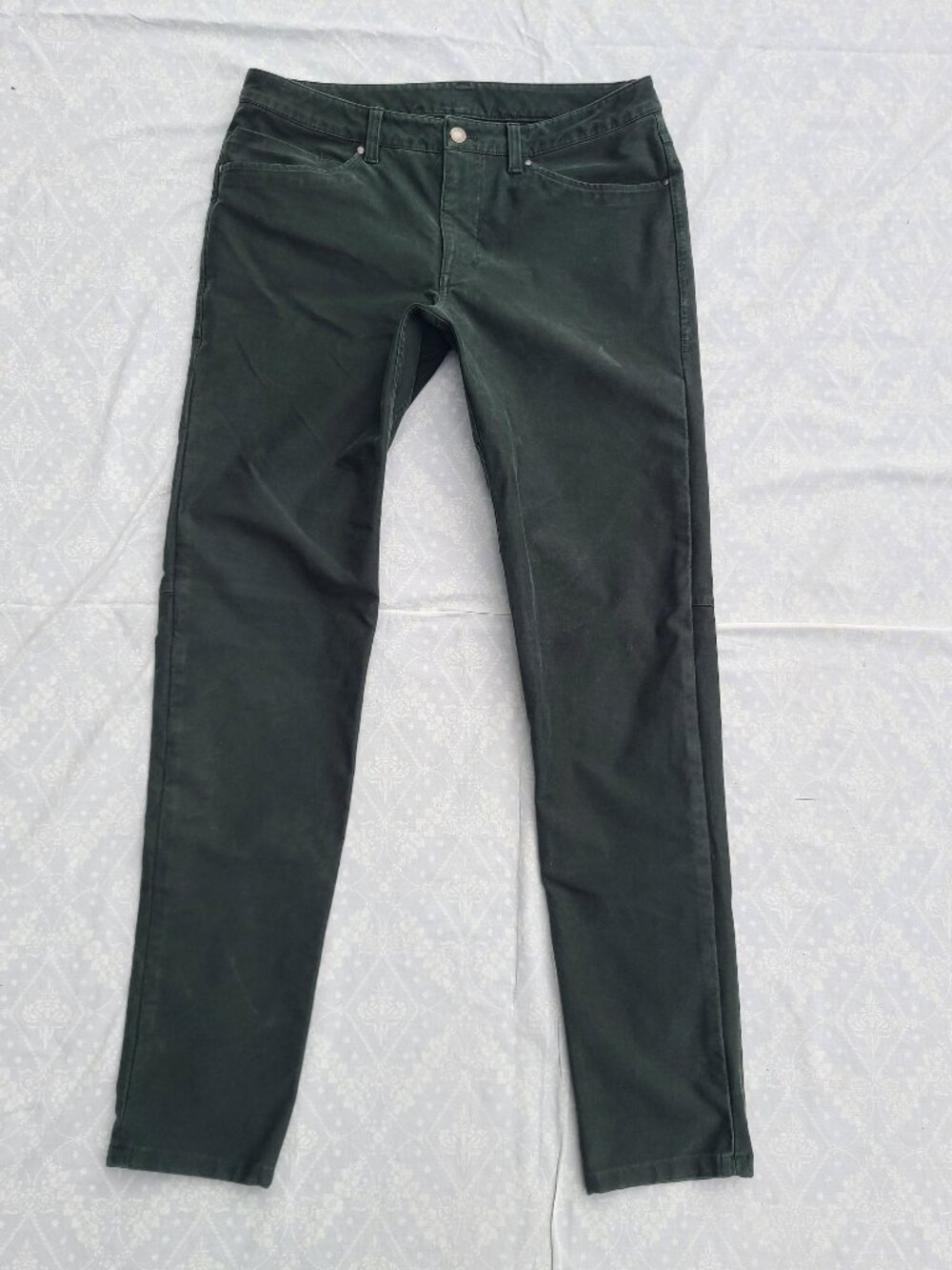 Lululemon ABC Pant Slim 34" *Utilitech Rainforest Green - Size 33